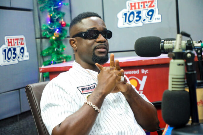 “I Wanted To Hear The Twi Language On Big Radio Stations Outside Ghana” – Sarkodie On Why He Never Ditched Twi Rap